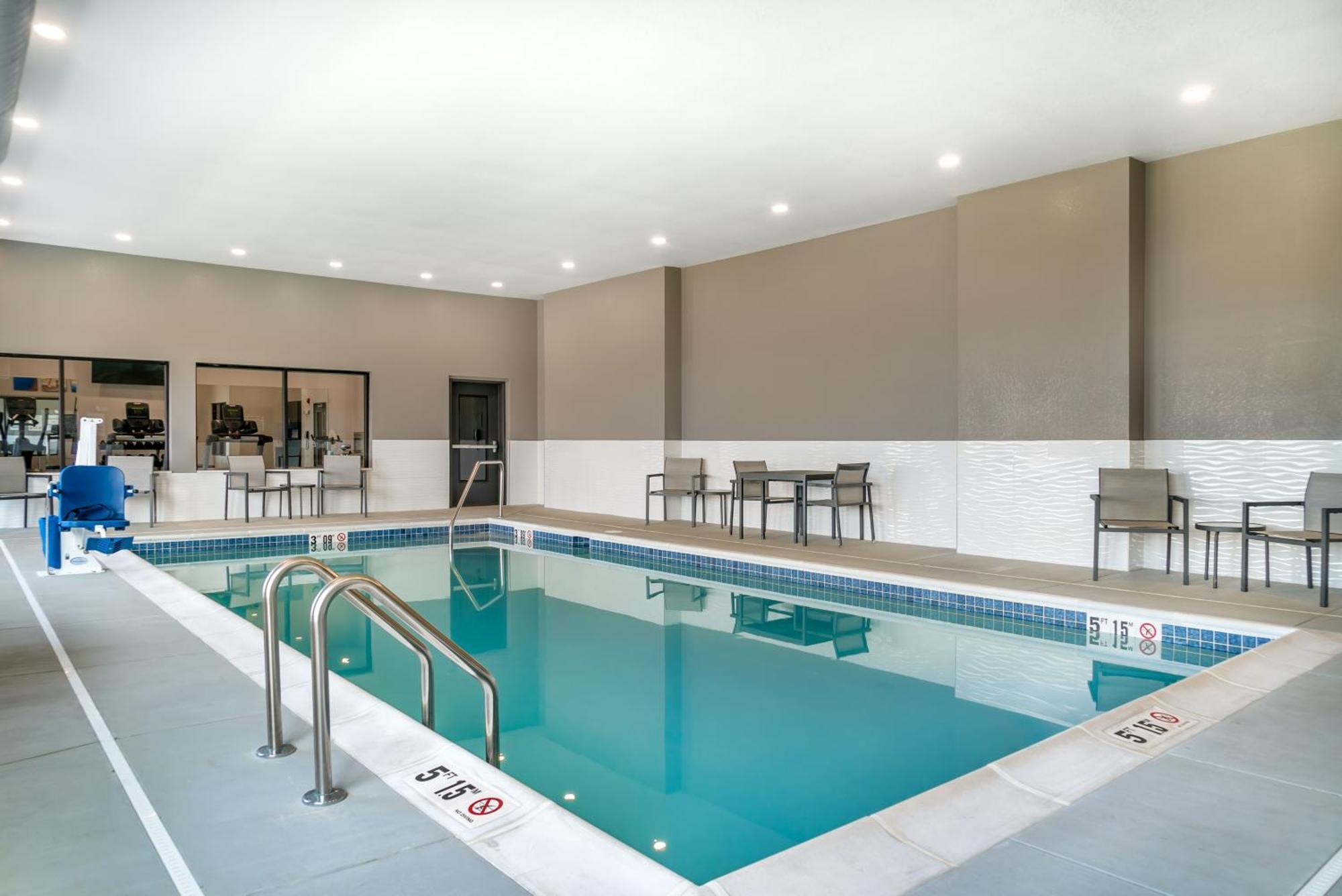 Comfort Inn & Suites 에이드리언 외부 사진
